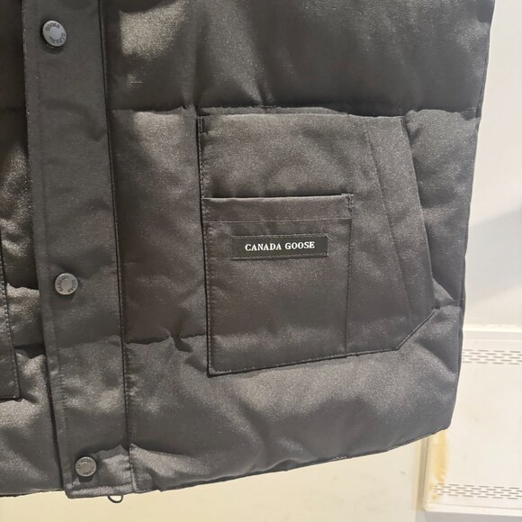 Canada Goose Freestyle Crew Gilet Vest Body Warmer Fusion Fit Black - Picture 6 of 7